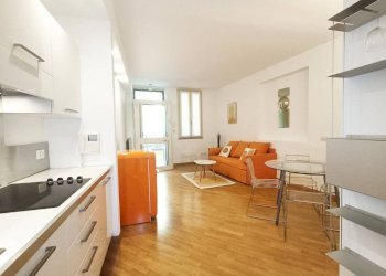 Bilocale Milano (zona Brera) - foto 1