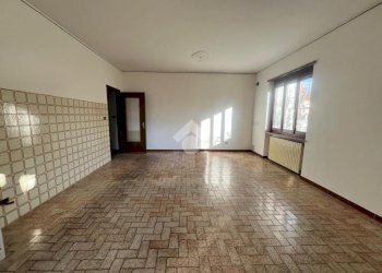 Two-room apartment Via Roma, Rifreddo - photo 1