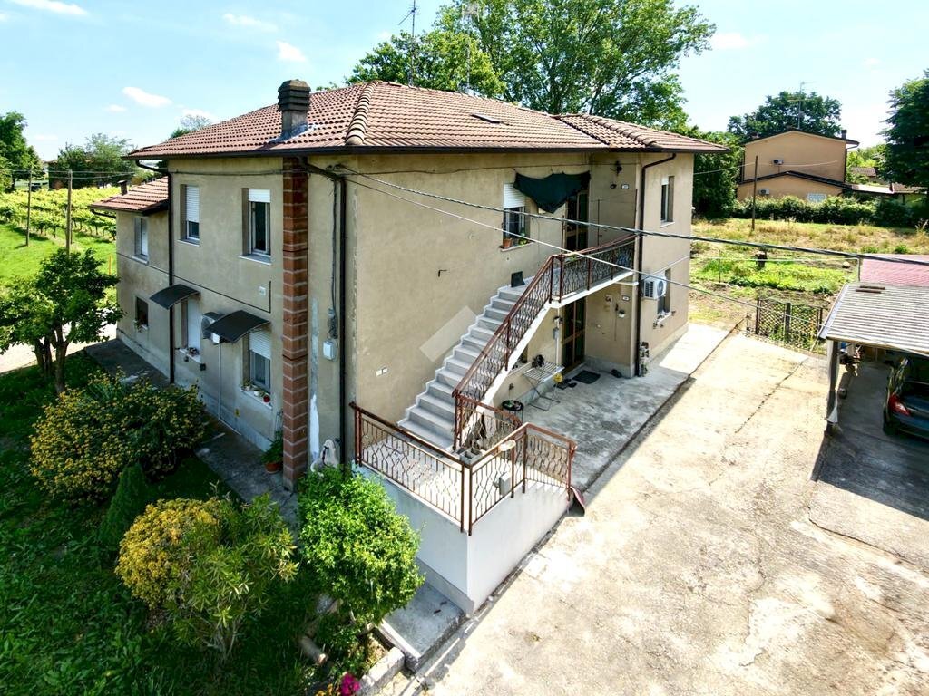 Apartment Strada reatino, Novellara - photo 1