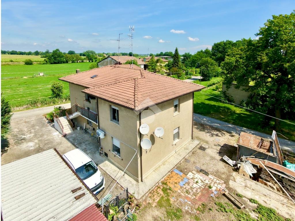 Apartment Strada reatino, Novellara - photo 3