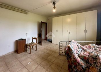 Apartment Strada reatino, Novellara - photo 24