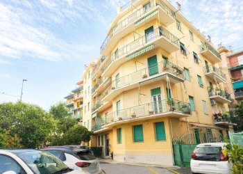 Quadrilocale via Loano, Genova (zona Pegli) - foto 2