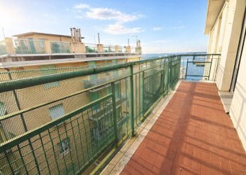 Quadrilocale via Loano, Genova (zona Pegli) - foto 3