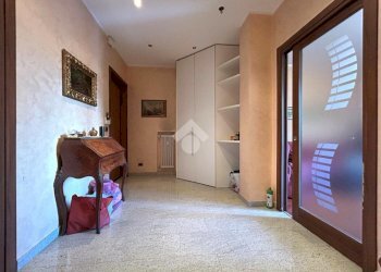Four-room apartment Via Villadeati, Torino (neighborhood Lingotto) - photo 3