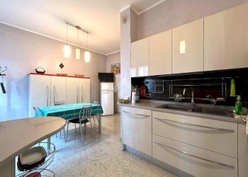 Four-room apartment Via Villadeati, Torino (neighborhood Lingotto) - photo 4