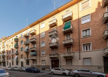 Two-room apartment Via Baveno, Torino (neighborhood Parella) - photo 1