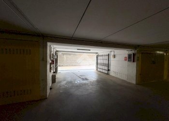Box Via Cornigliano, Genova (neighborhood Coronata) - photo 4