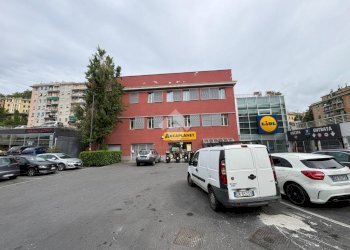 Box Via Cornigliano, Genova (neighborhood Coronata) - photo 6