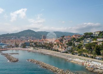 Four-room apartment Via Sant'agata, Imperia - photo 16