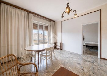Four-room apartment Via Camillo Rondani, Parma (neighborhood Centro Storico) - photo 6