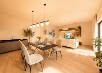 Four-room apartment Via Camillo Rondani, Parma (neighborhood Centro Storico) - photo 17