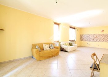 Four-room apartment Via Garibaldi, Santena - photo 2