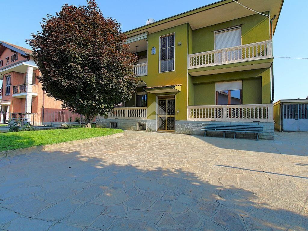 Four-room apartment Via Garibaldi, Santena - photo 1