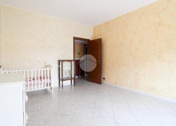 Three-room apartment Via Libia, Cormano - photo 12