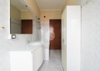 Three-room apartment Via Libia, Cormano - photo 19