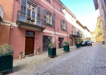 Negozio Via Maghelona, Saluzzo - foto 4