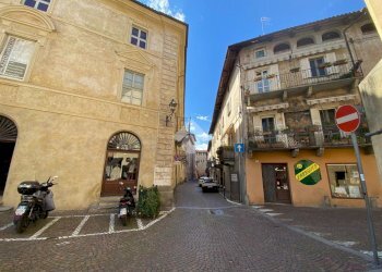Negozio Via Maghelona, Saluzzo - foto 14