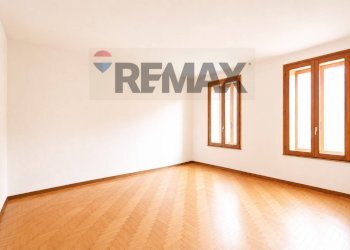 Stanza vuota - Apartment PIAZZA MAZZINI
 
18, Asiago - photo 15
