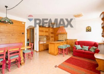 Sala da pranzo - Appartamento VIA VALLE MAGNABOSCHI
 
121, Roana - foto 3