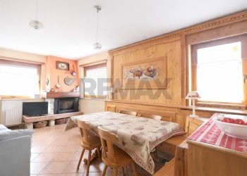 Sala da pranzo - Casa semi indipendente VIA ZEBIO
37, Roana - foto 10