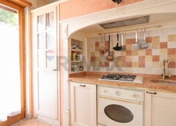Cucina - Casa semi indipendente VIA ZEBIO
37, Roana - foto 11