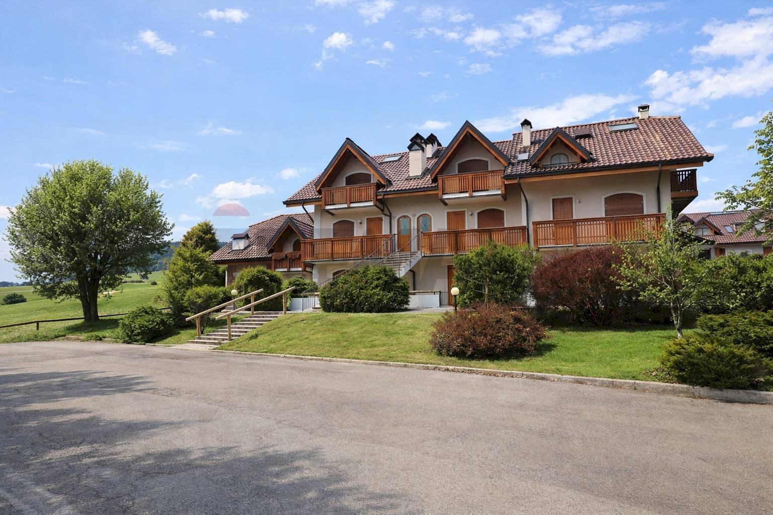 Casa all\'aperto - Villa a Schiera VIA MONTE LEMERLE, Roana - foto 1