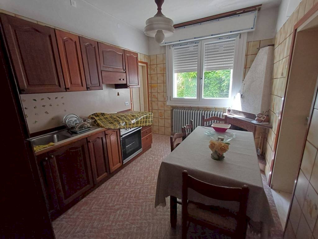 Cucina - Appartamento via Achille Grandi, Novi di Modena - foto 3