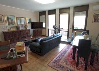 Salone - Four-room apartment via Antonio Gramsci, 26, Borgomanero - photo 11