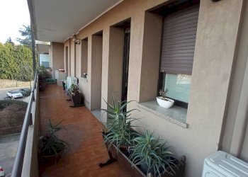 Terrazzo - Four-room apartment via Antonio Gramsci, 26, Borgomanero - photo 16