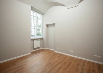 Camera da letto - Appartamento piazza delle Vigne, Genova (zona Centro Storico) - foto 7