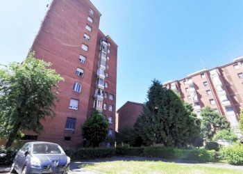 Cortile interno - Appartamento corso Molise, 47, Torino - foto 5
