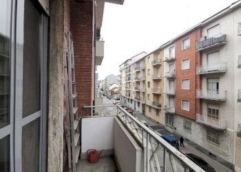 Balcone - Bilocale via Emilio Brusa, 48, Torino (zona Lucento) - foto 18