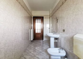 Bagno - Trilocale via San Marchese, 36/3, Venaria Reale - foto 30