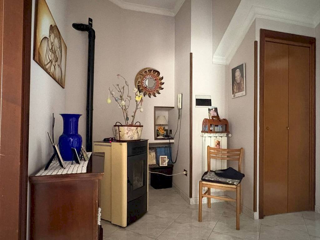 Disimpegno - Three-room apartment via Pietro Nenni, 31, Montelibretti - photo 1