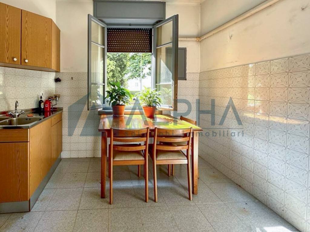 Cucina - Trilocale via Stefano Nardini, Forlì - foto 3