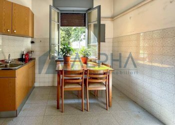 Cucina - Trilocale via Stefano Nardini, Forlì - foto 3