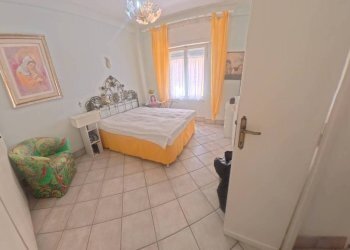 Camera da letto - Appartamento viale Paolo Orlando, Roma (zona Lido di Ostia) - foto 9