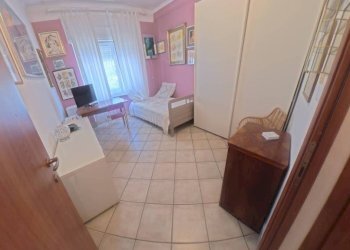 Camera da letto - Appartamento viale Paolo Orlando, Roma (zona Lido di Ostia) - foto 12