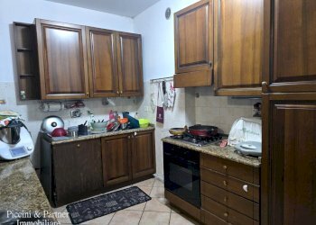 10 - Four-room apartment Strada Ponte Mollo, Perugia - photo 10