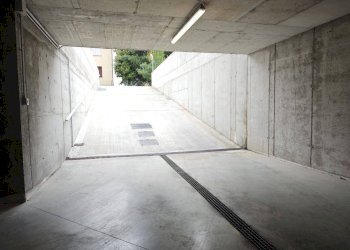 Box Via Jacopo di Paolo, 33, Bologna (zona Bolognina) - foto 4