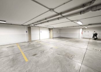 Parking space Via Pietralata, 2, Bologna (neighborhood Centro Storico) - photo 3