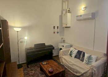 Office Via San Petronio Vecchio, 48, Bologna (neighborhood Centro Storico) - photo 2