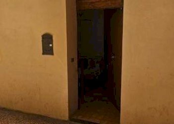 Office Via San Petronio Vecchio, 48, Bologna (neighborhood Centro Storico) - photo 16