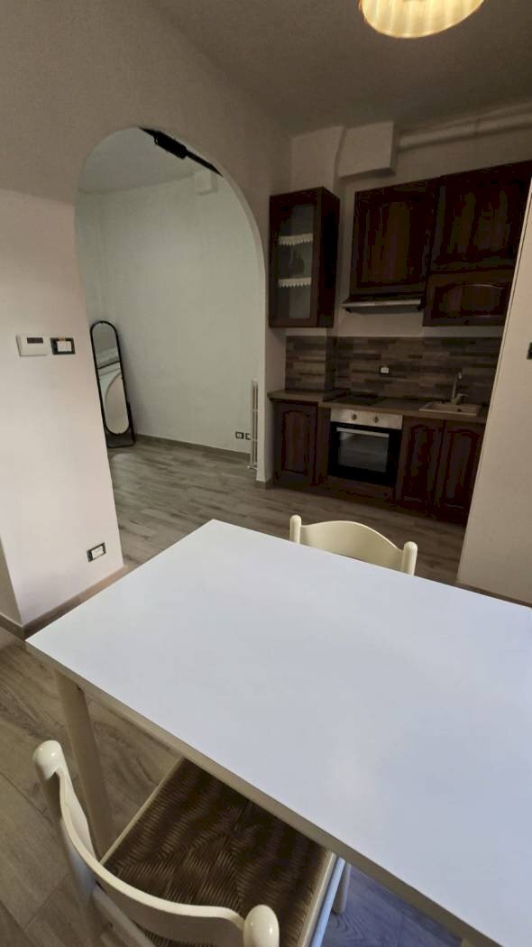 One-room apartment Via San Leonardo, 3, Bologna (neighborhood Centro Storico) - photo 2