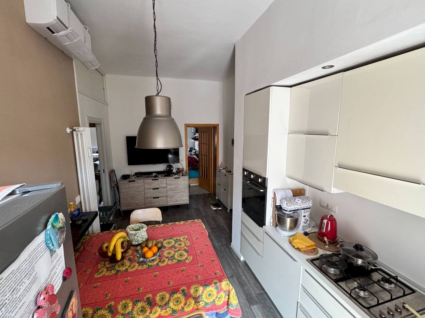 Four-room apartment Via Don Giovanni Minzoni, 13, Bologna (neighborhood Centro Storico) - photo 2