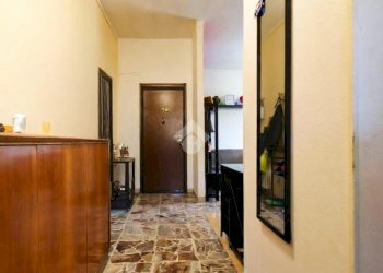 Three-room apartment Via Roma, Assago - photo 3