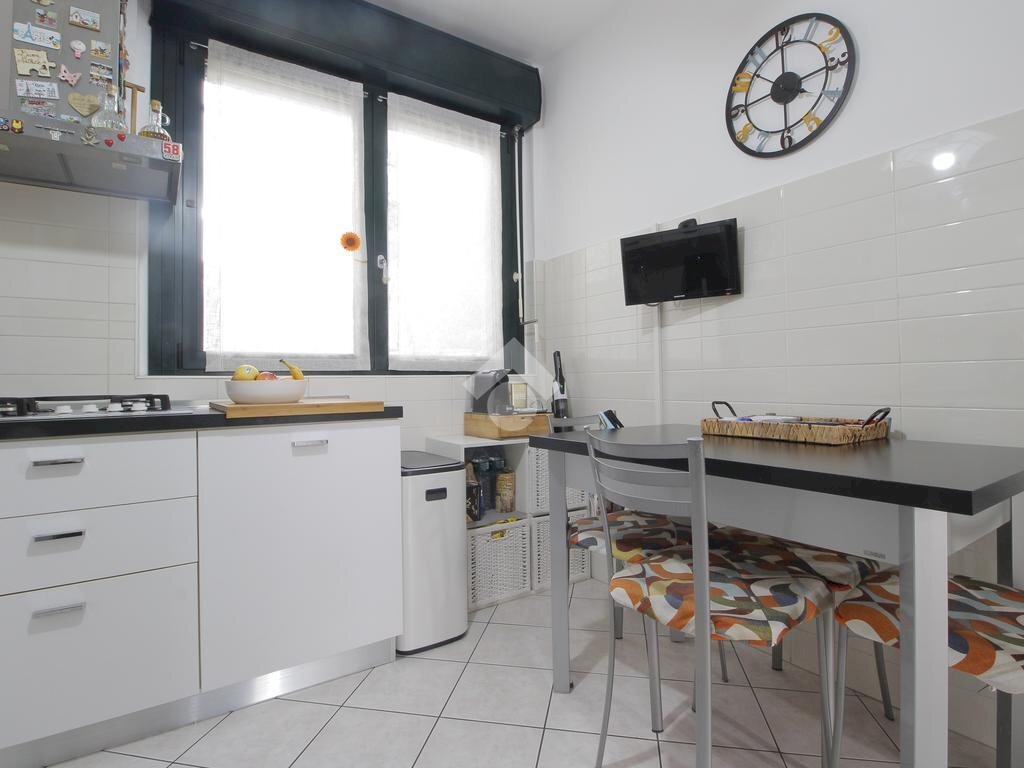 Three-room apartment Via F. Turati, Cerro Maggiore - photo 3