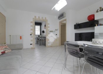 Three-room apartment Via F. Turati, Cerro Maggiore - photo 7