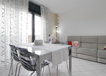 Three-room apartment Via F. Turati, Cerro Maggiore - photo 10