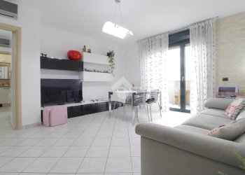 Three-room apartment Via F. Turati, Cerro Maggiore - photo 12